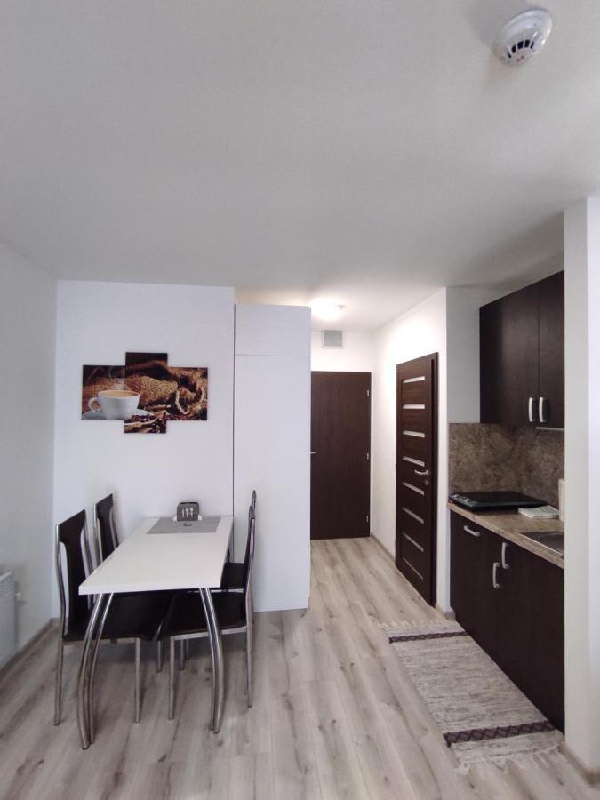 Apartmany Meghan โปดไฮสกา ภายนอก รูปภาพ